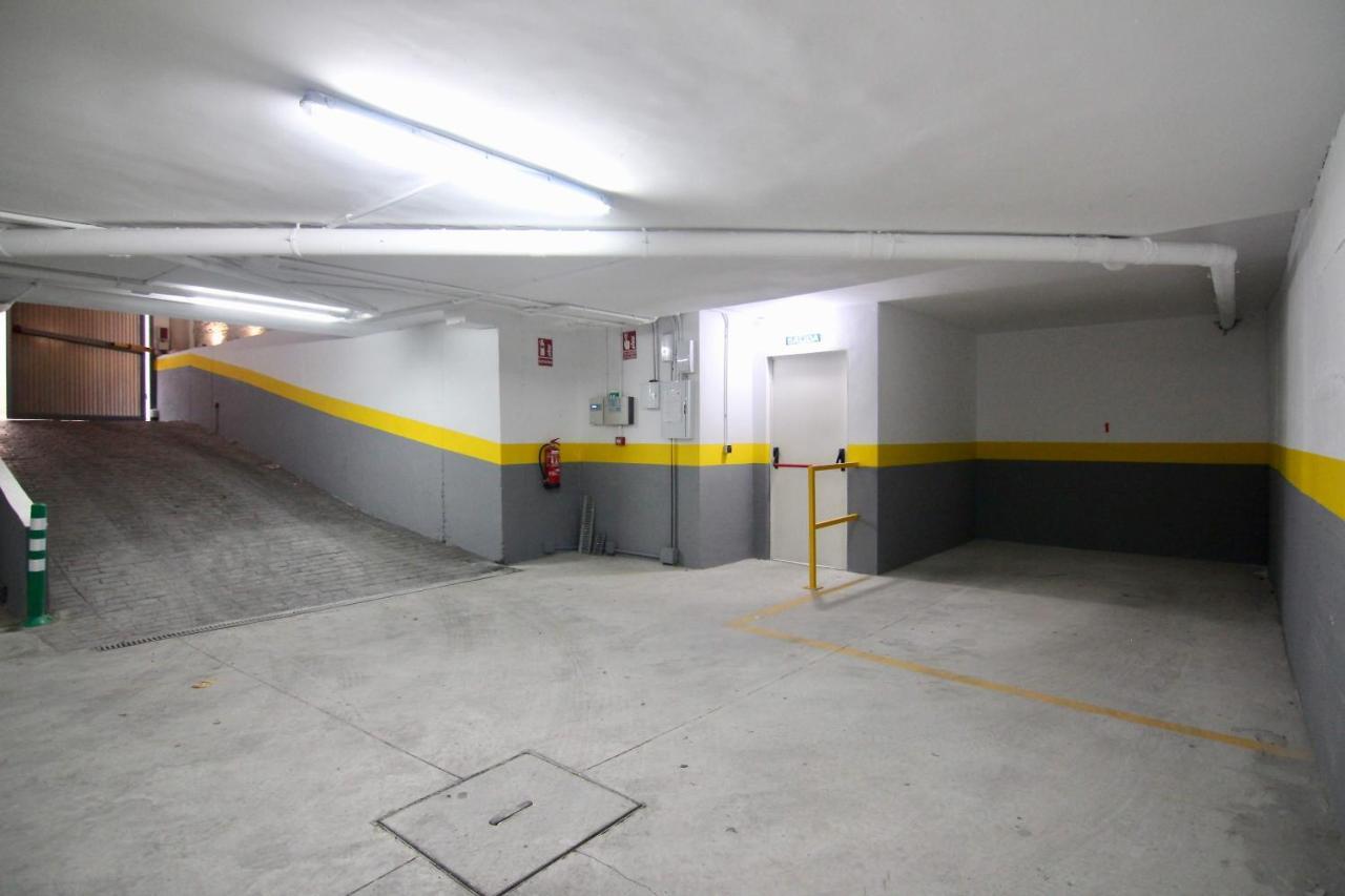 El Consejero De Indias Free Parking By Cadiz4Rentals מראה חיצוני תמונה